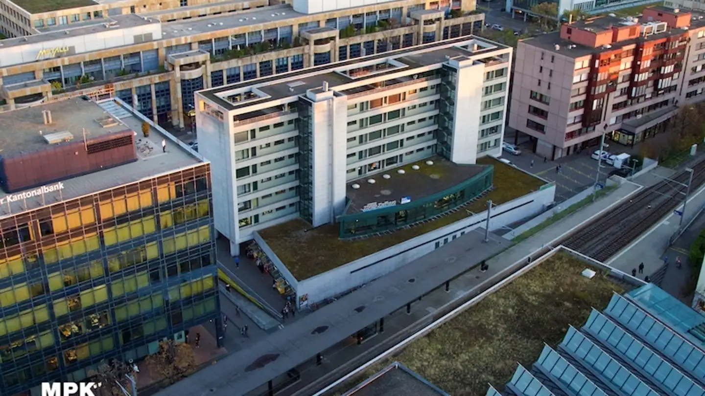 Underground parking space for rent - Baarerstrasse 25, 6300 Zug