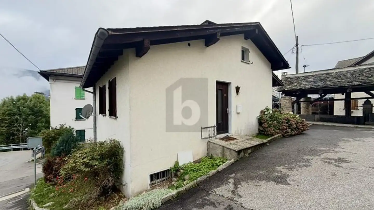 Einfamilienhaus kaufen - 6760 Calpiogna
