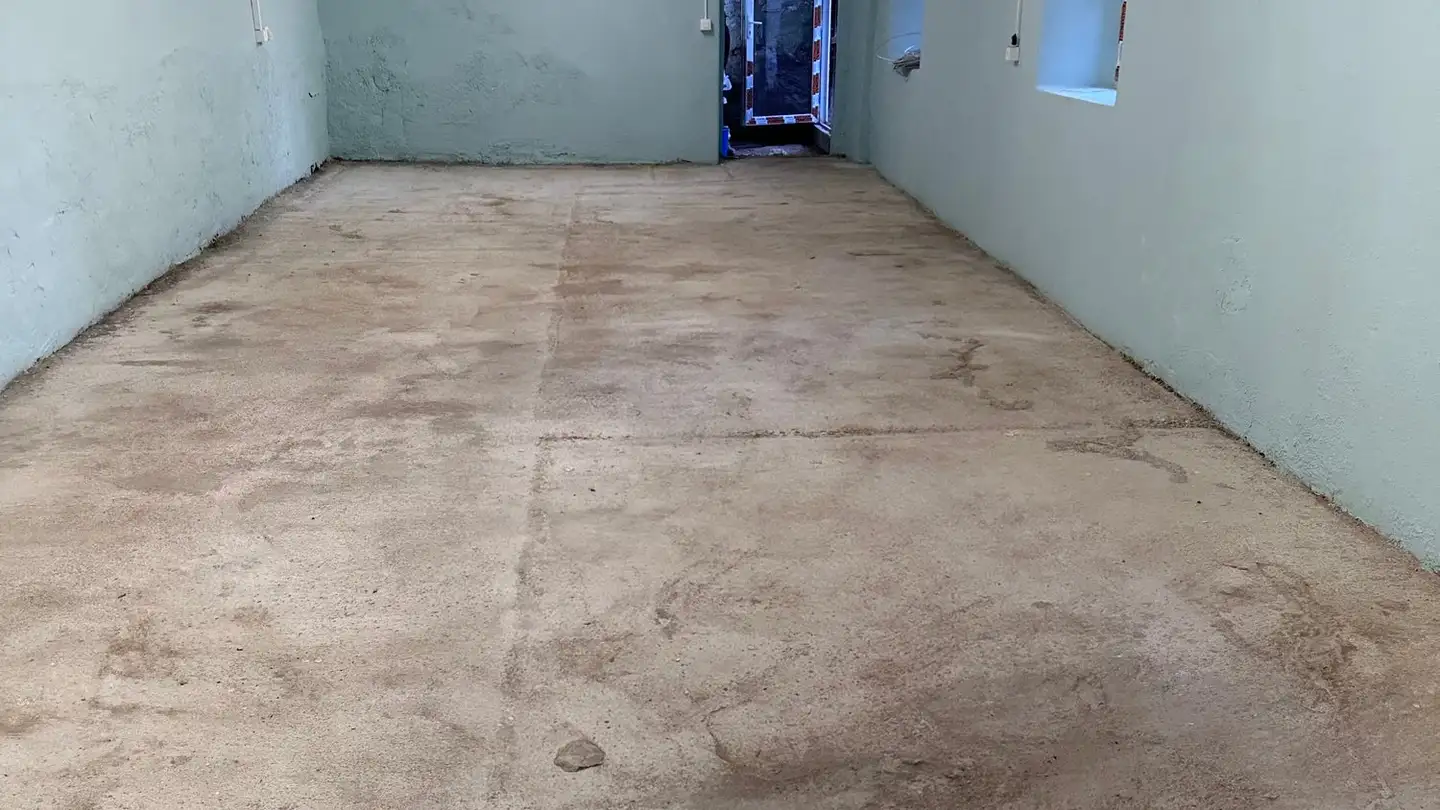 Workshop for rent - Rue De La Gare 8, 2105 Travers