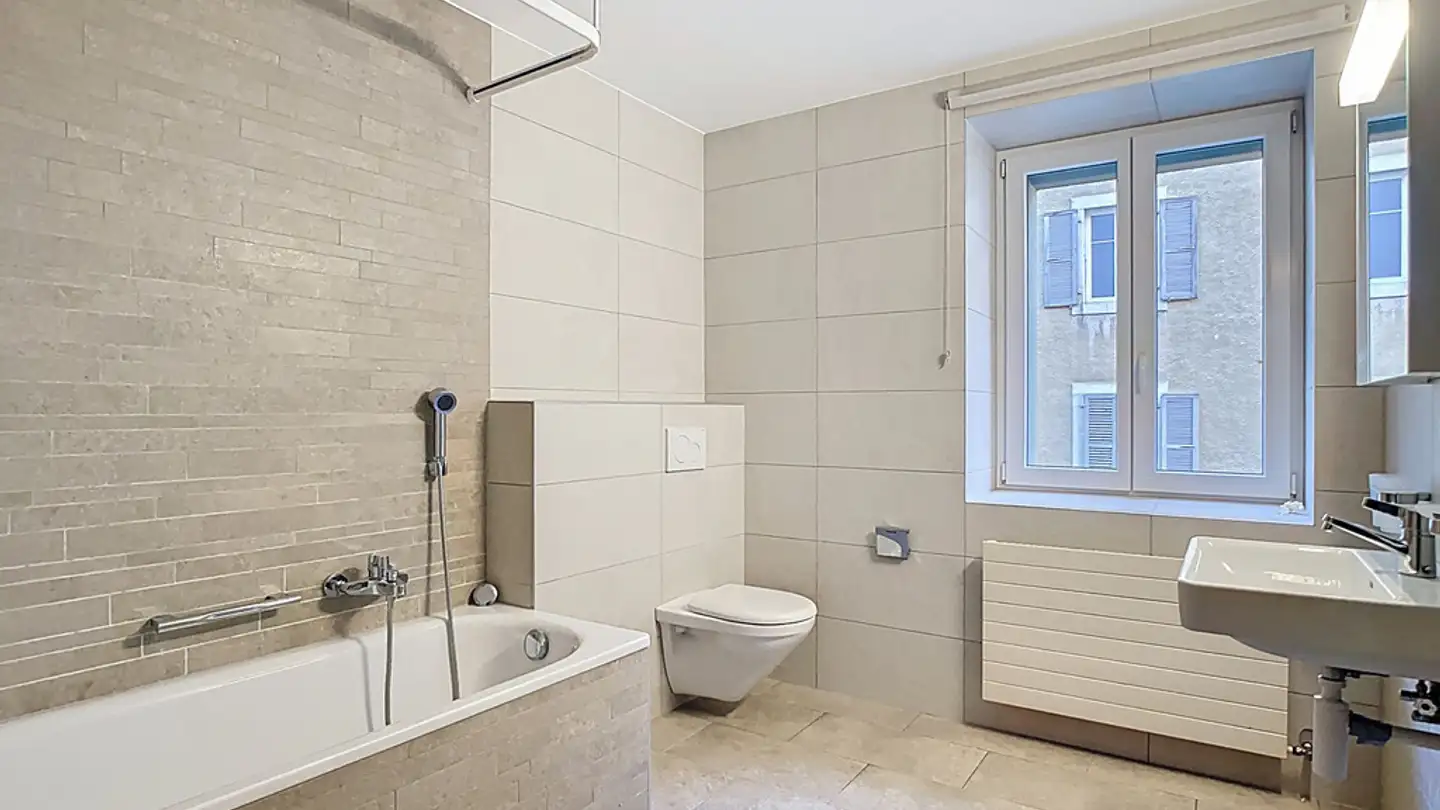 Appartamento in affitto - Avenue Léopold-Robert 84, 2300 La Chaux-de-Fonds - Foto 3
