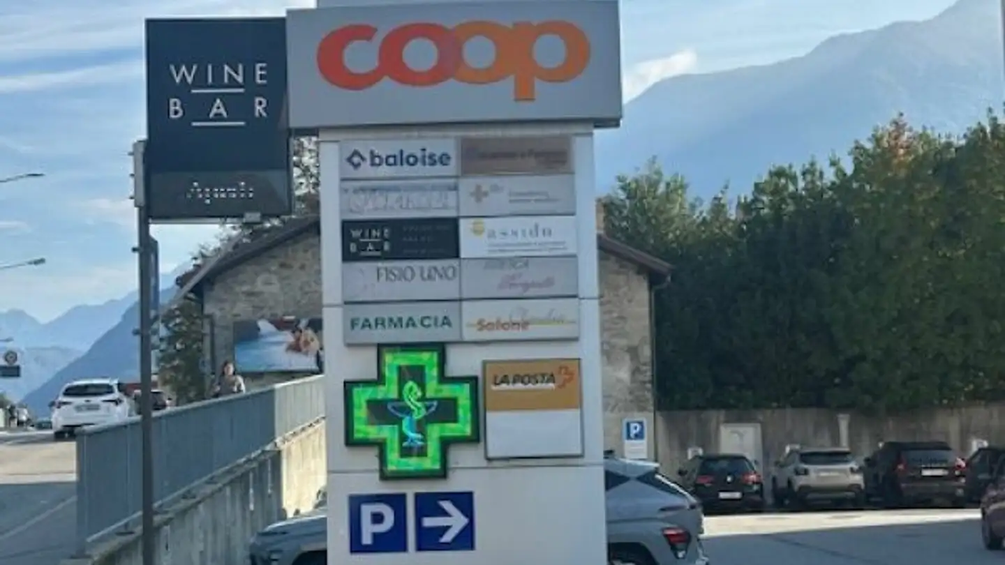 Hairdresser for sale - Via Locarno 3, 6514 Sementina