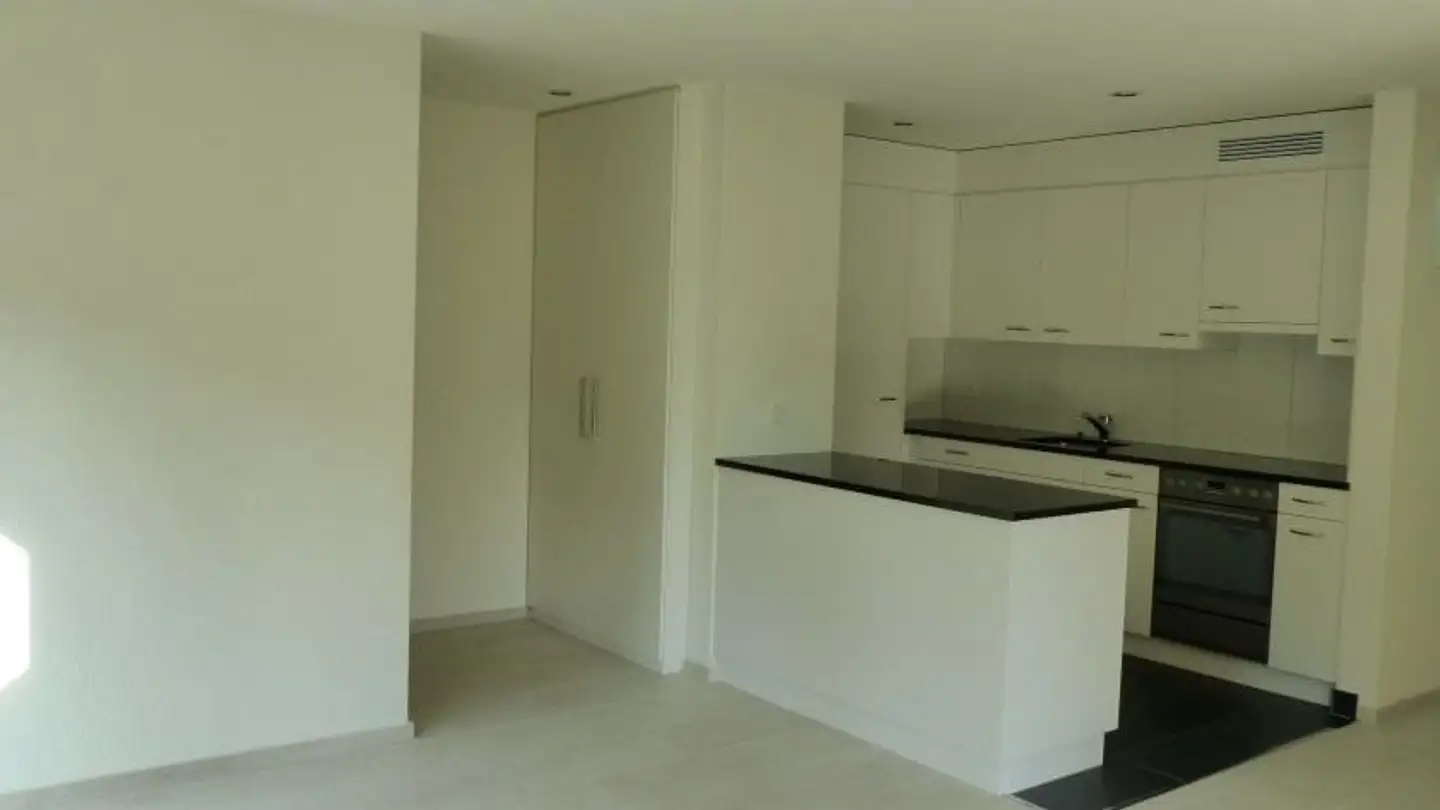 Apartment for rent - Dorfstrasse 28, 8184 Bachenbülach - Photo 3