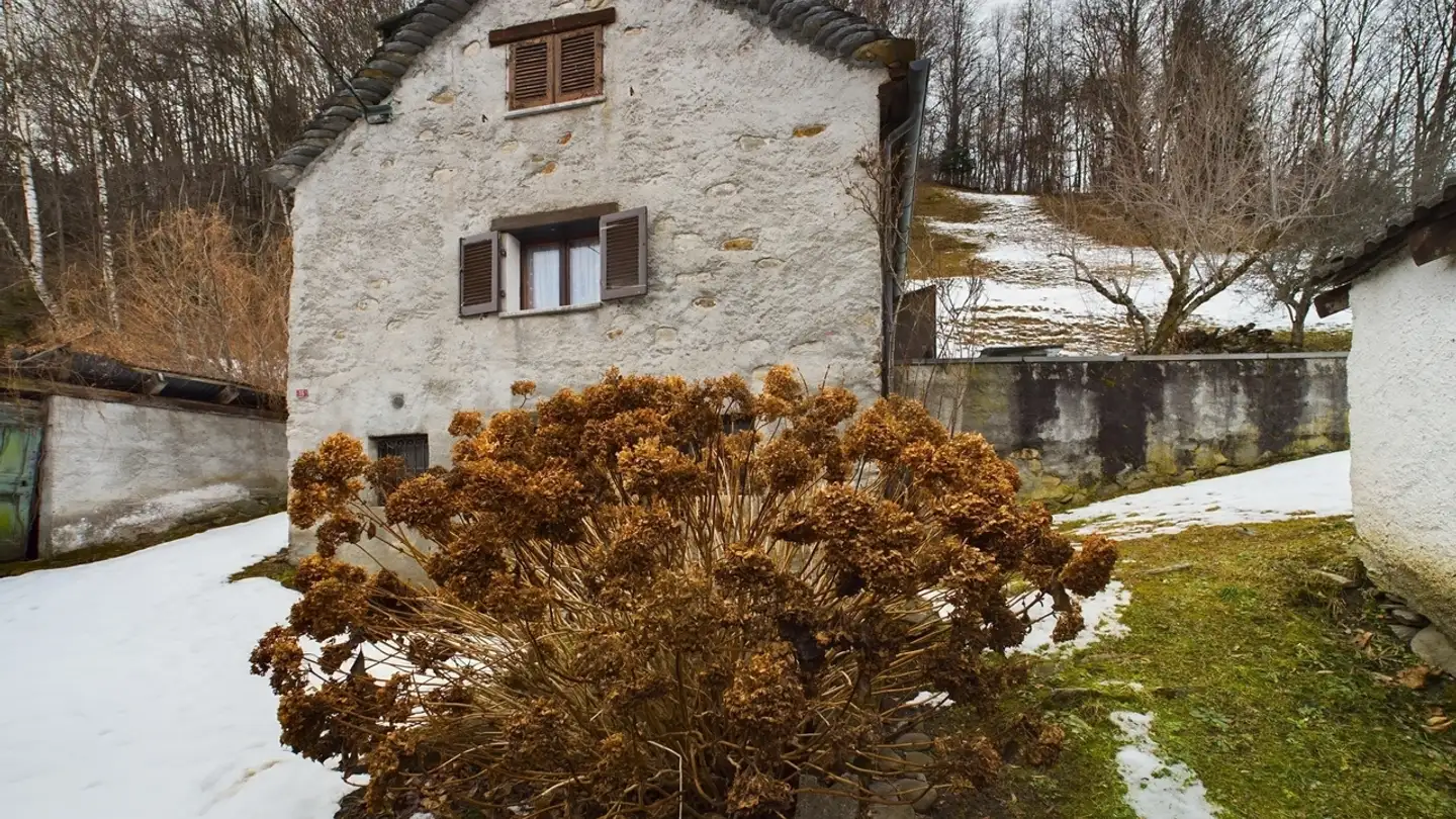 Haus kaufen - 6716 Acquarossa - Foto 2