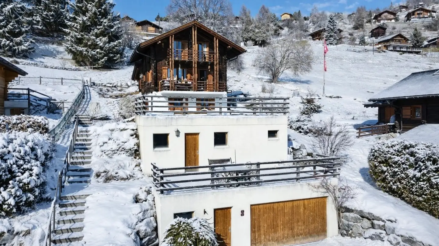 Chalet à vendre - 1968 Mase