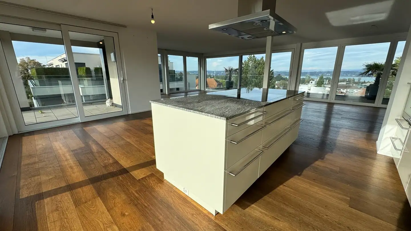 Attique à louer - Besmerstrasse 16, 8280 Kreuzlingen