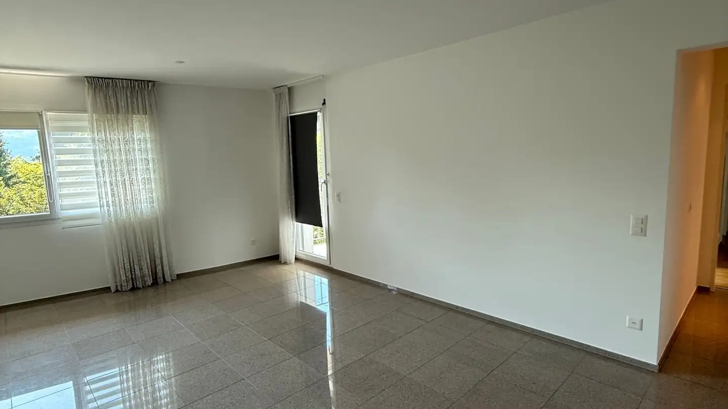 Wohnung mieten - Via San Gottardo, 6942 Savosa
