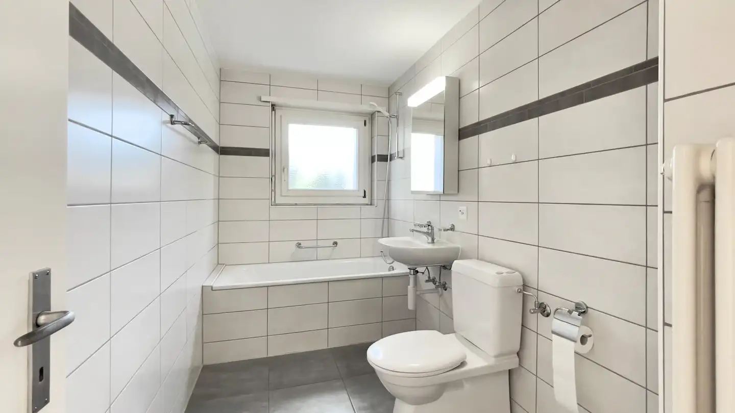 Apartment for rent - Rue Emile Villeneuve 10, 2735 Bévilard - Photo 3