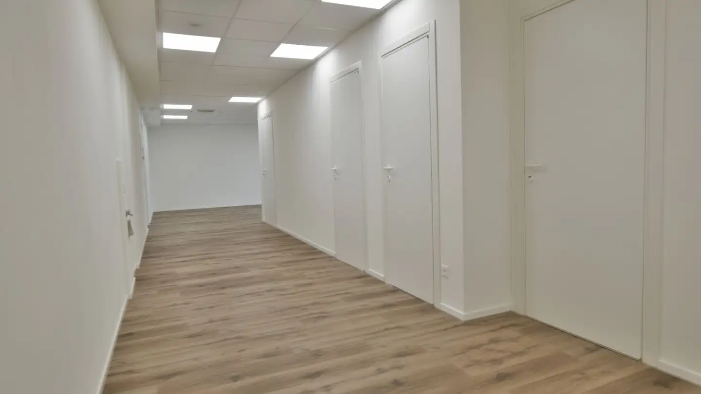 Negozio in affitto - Via Campagna 5a, 6512 Giubiasco - Foto 3