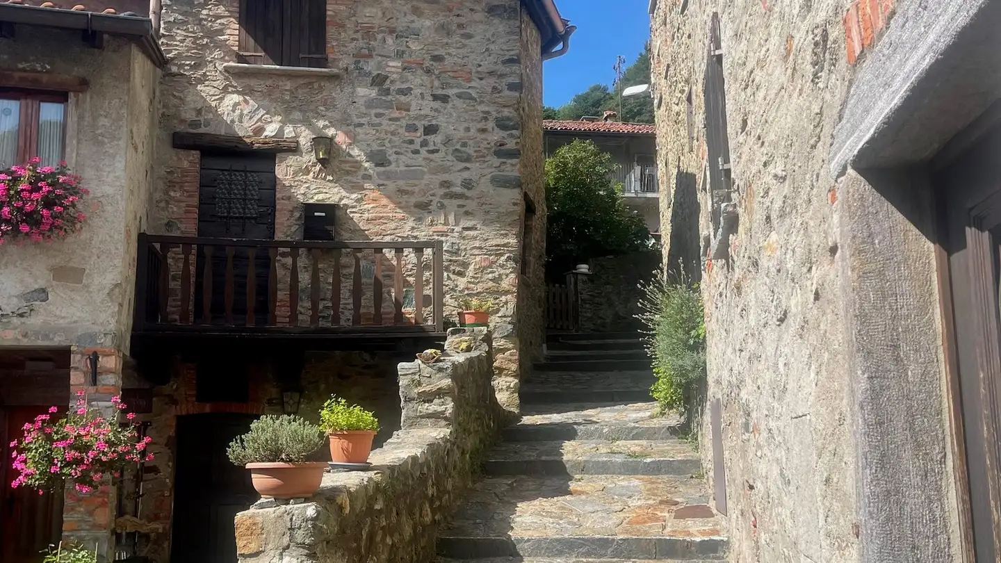 Casa a schiera in vendita - Cimadera, 6959 Cimadera - Photo 2