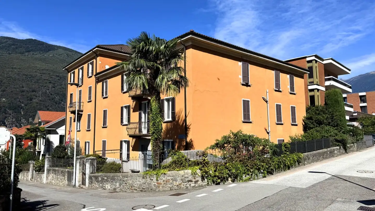 Immeuble résidentiel à vendre - 6500 Bellinzona - Photo 2