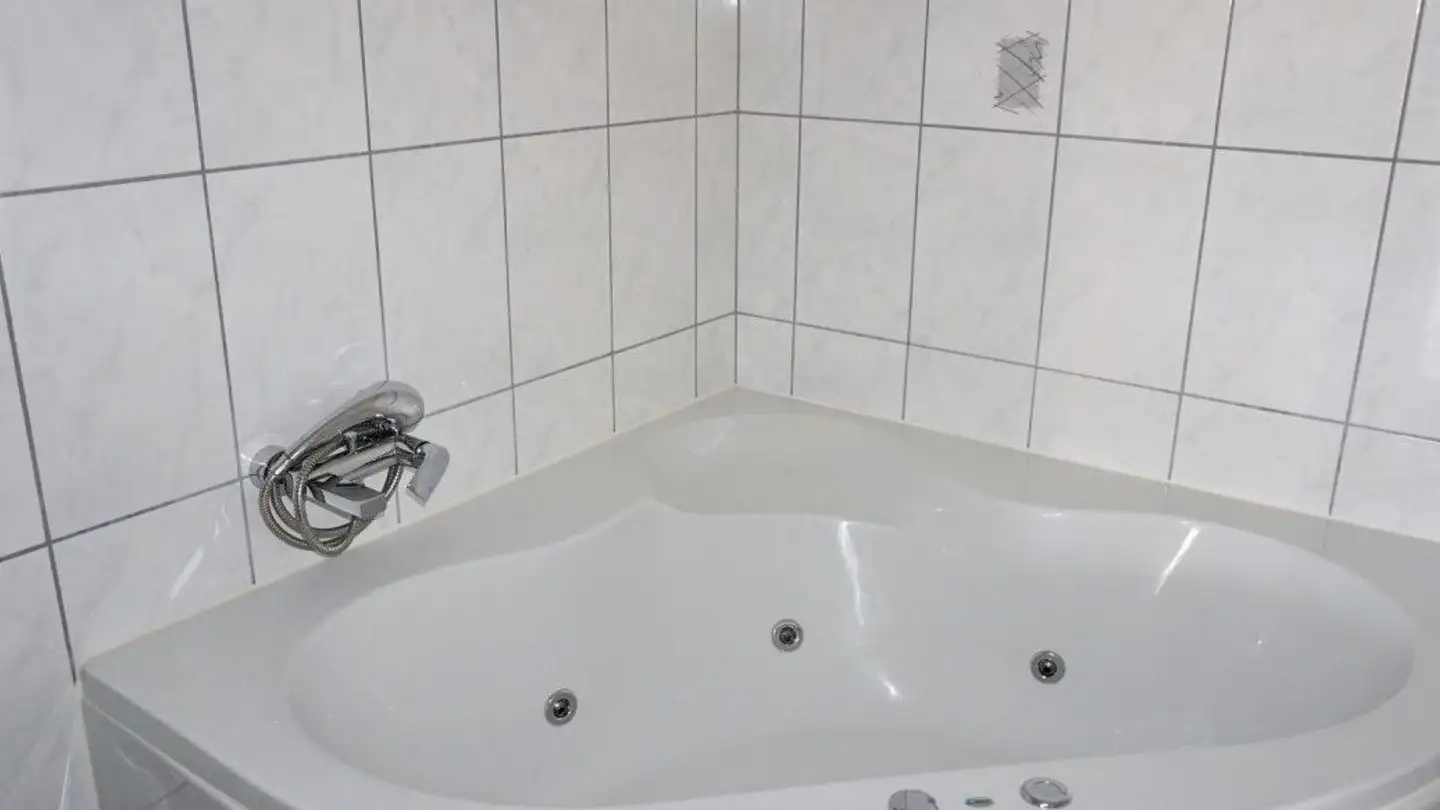 Attique à louer - Grenzstrasse 29a, 5737 Menziken - Photo 4