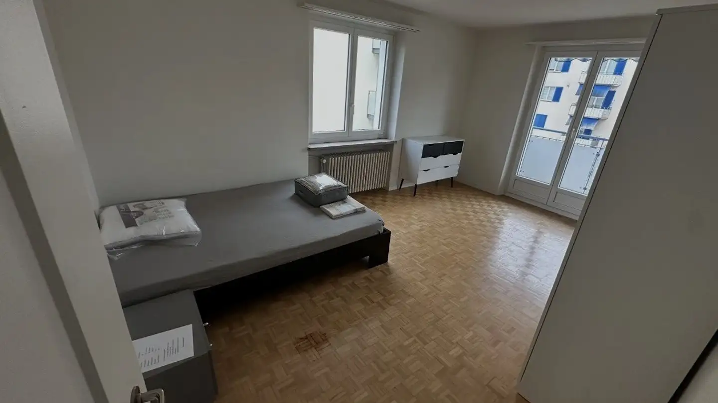 Single room for rent - 8610 Uster