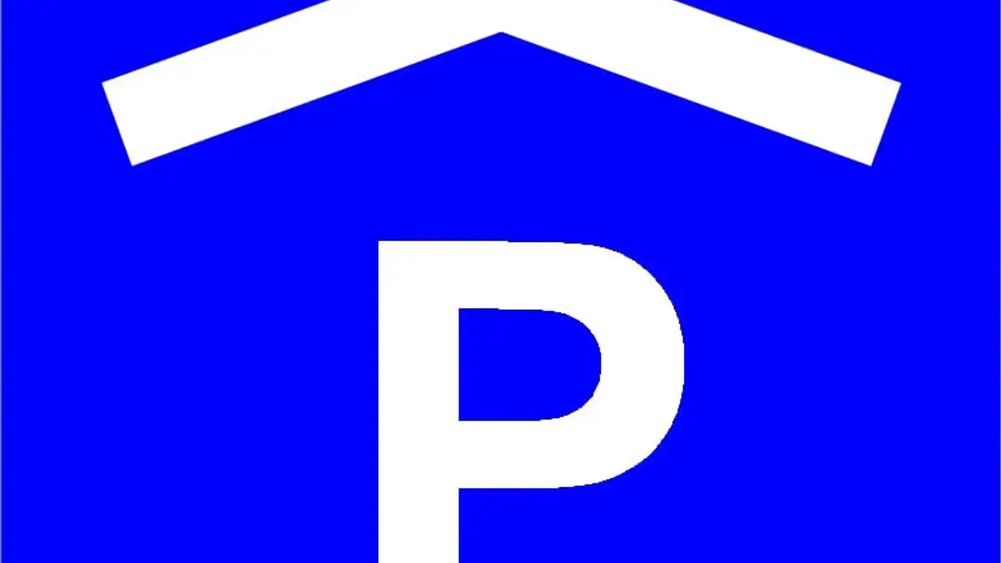 Place de parking souterraine à louer - Glatttalstrasse 31, 8052 Zürich