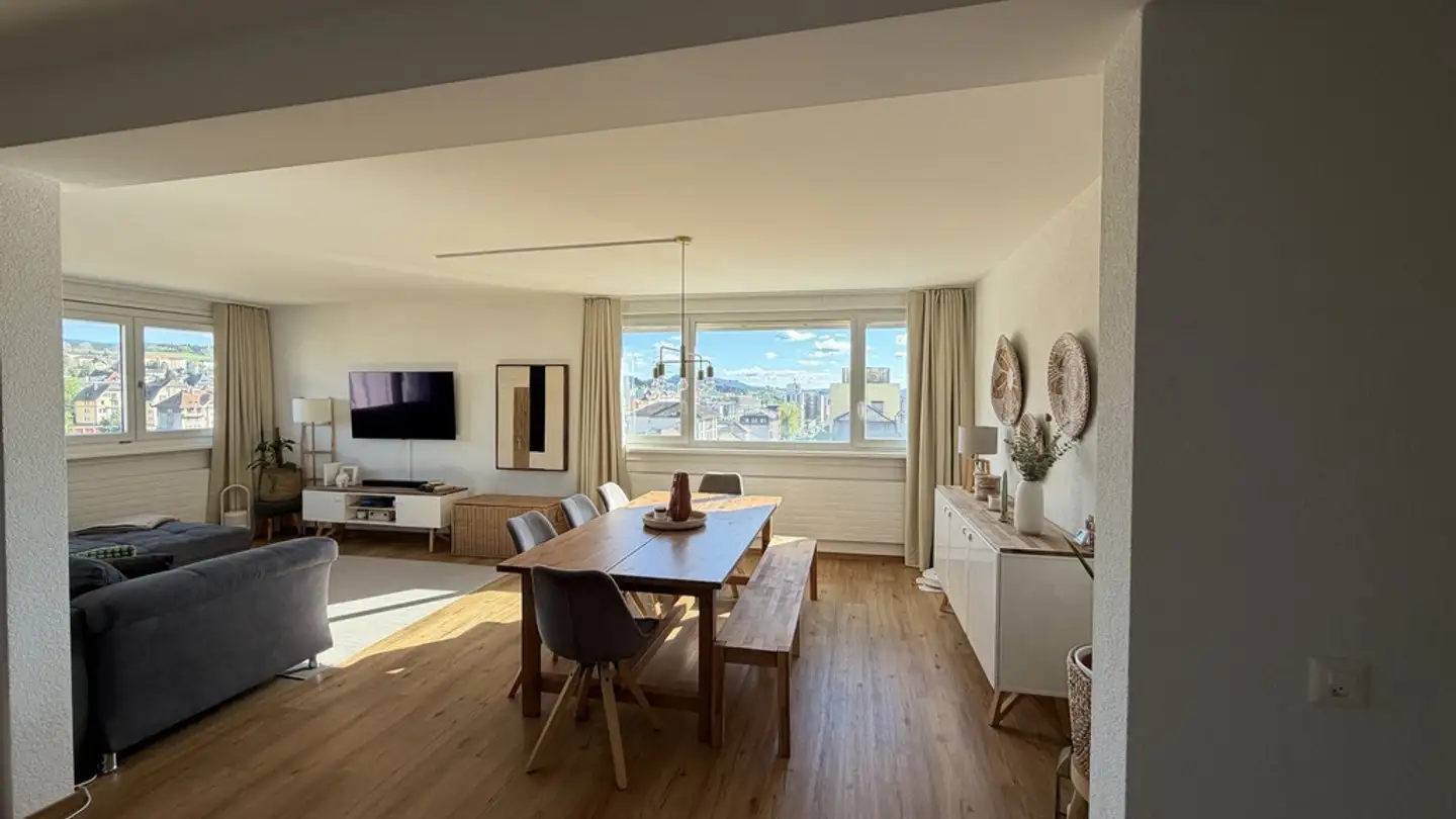 Apartment for rent - Avenue Léopold-Robert 76, 2300 La Chaux-de-Fonds