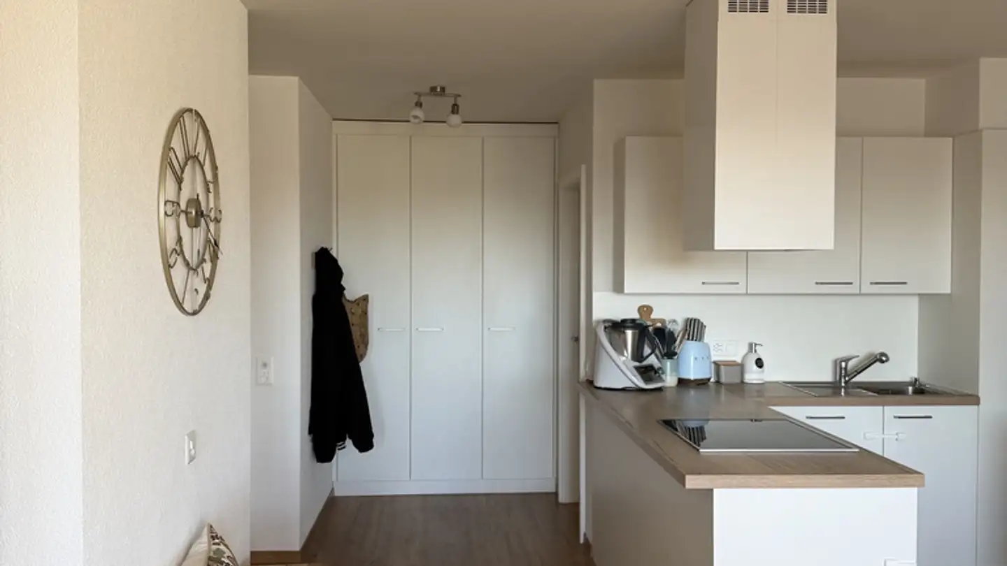 Apartment for rent - Avenue Léopold-Robert 76, 2300 La Chaux-de-Fonds - Photo 4