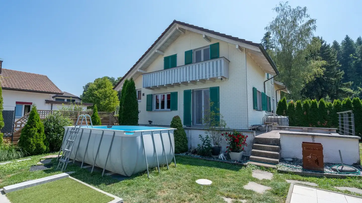 Casa bifamiliare in vendita - Birkenweg 10, 4914 Roggwil BE