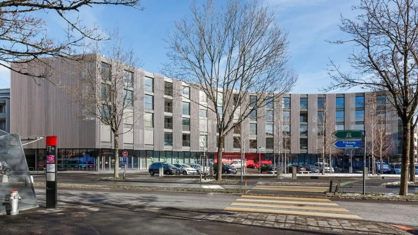 Commercial à louer - Könizstrasse 237, 3097 Liebefeld