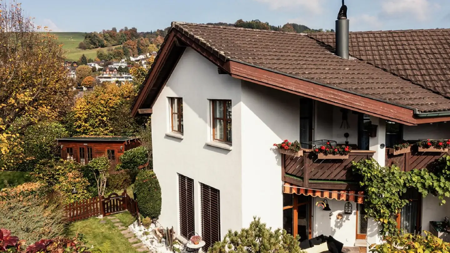 Semi-detached house for sale - Obgardistrasse 12, 6043 Adligenswil - Photo 2