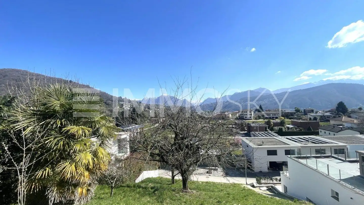 Terrain constructible à vendre - 6984 Pura