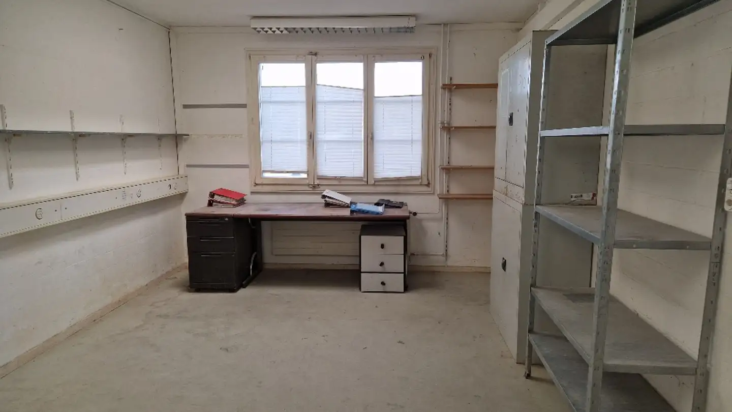 Industrieimmobilie mieten - Hardstrasse 95, 4127 Birsfelden - Foto 2