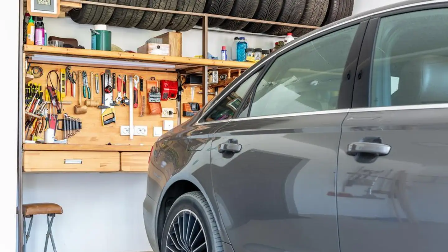 Garage singolo in affitto - Im Lägi 2, 8700 Küsnacht ZH