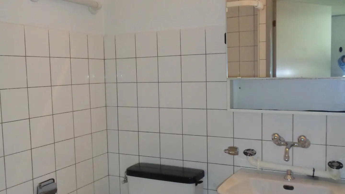 Studio for rent - Rue Des Golats 12, 2740 Moutier - Photo 4