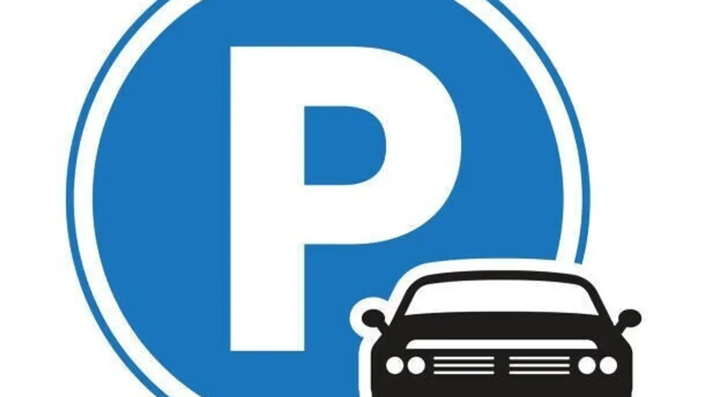 Underground parking space for rent - Sonnenwiesweg 2, 8712 Stäfa