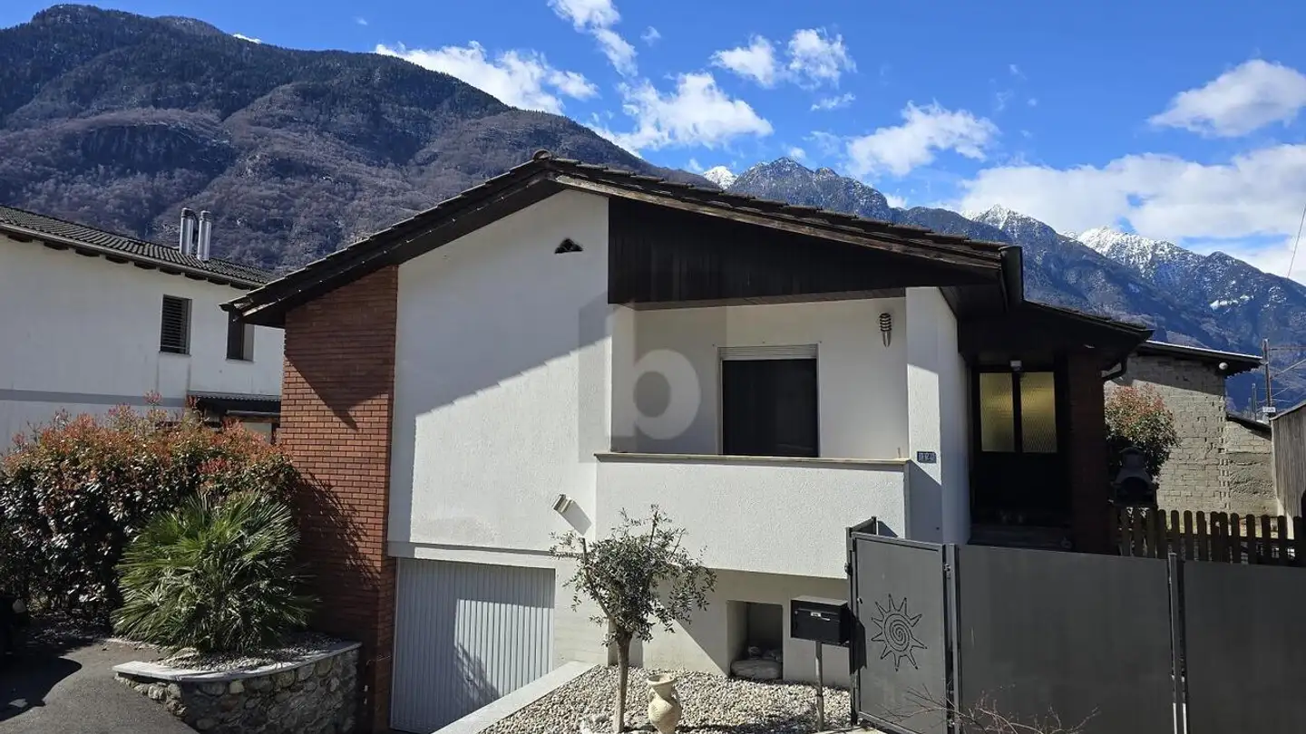 Einfamilienhaus kaufen - 6710 Biasca