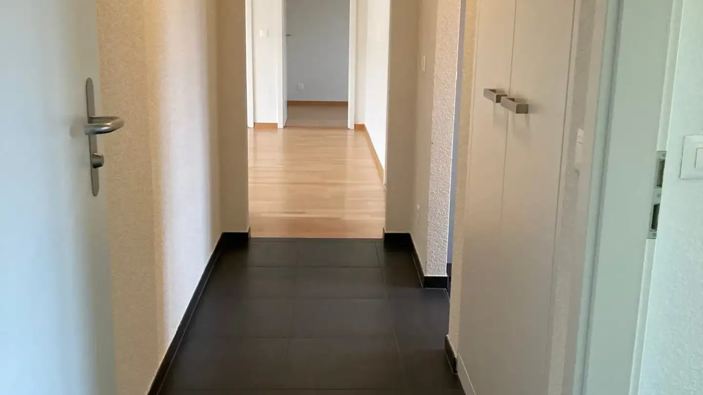 Appartement à louer - Geissbergstrasse 1, 8302 Kloten - Photo 2