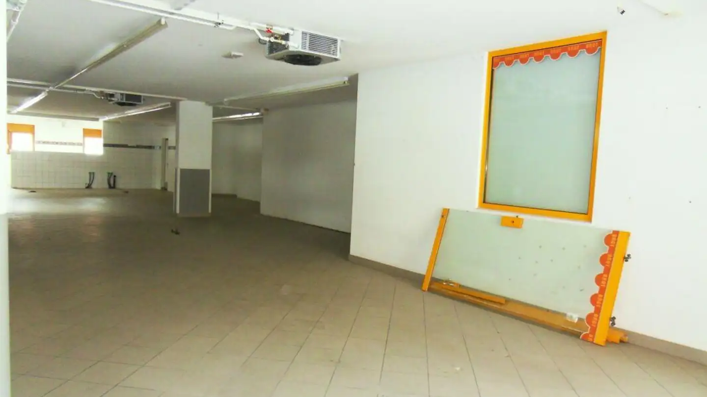 Spazio ufficio in vendita - Dorfstrasse 2, 3999 Oberwald - Foto 2