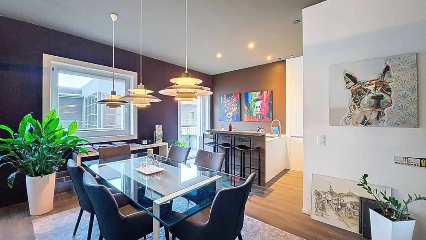 Commercial for sale - 1820 Montreux