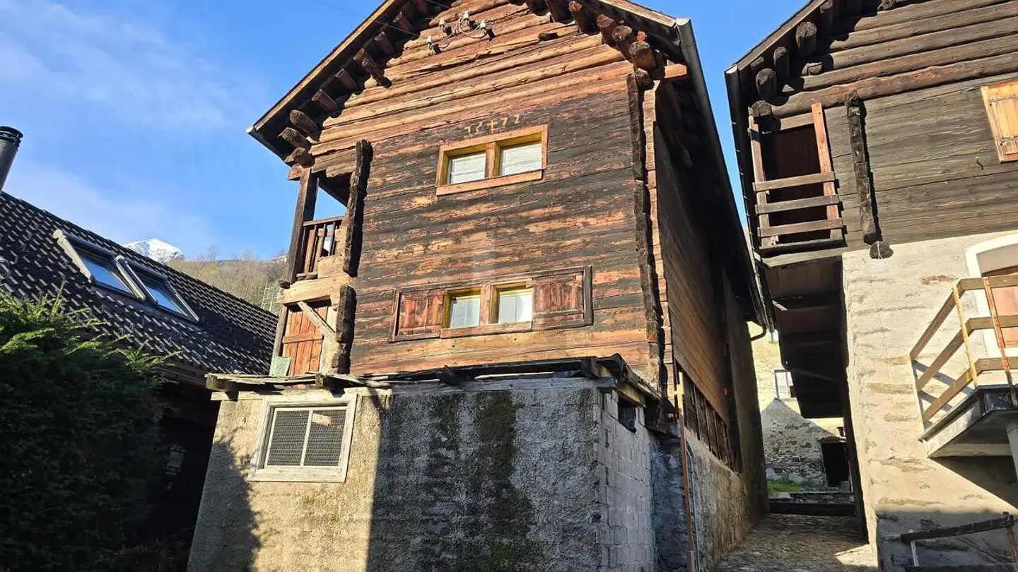Chalet à vendre - Via Lepontica, 6716 Leontica