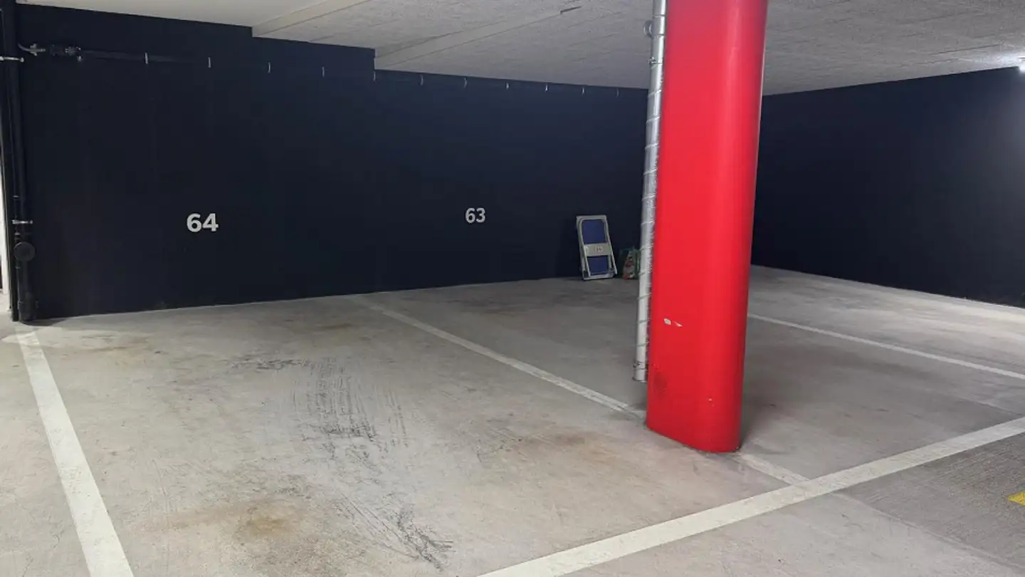 Underground parking space for rent - Steinmatt 5, 6404 Greppen