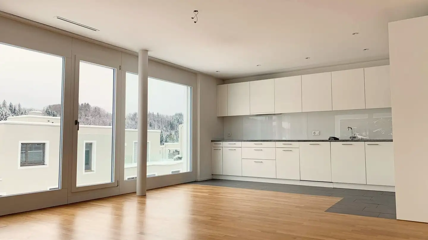 Appartement à louer - Langfurenstrasse 30, 8143 Stallikon - Photo 4
