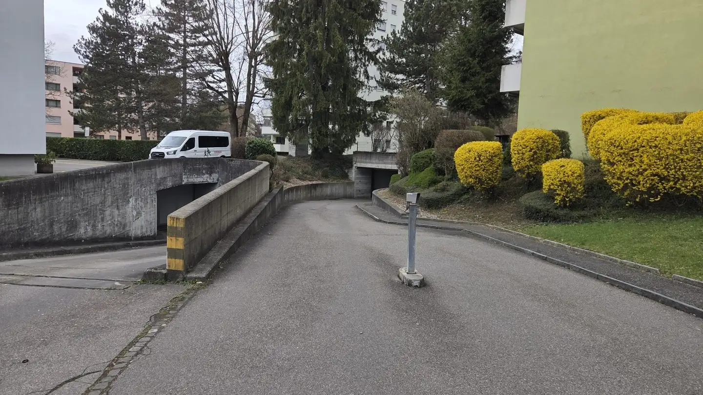 Outdoor parking space for rent - Brunnenwiesenstrasse, 8610 Uster - Photo 3