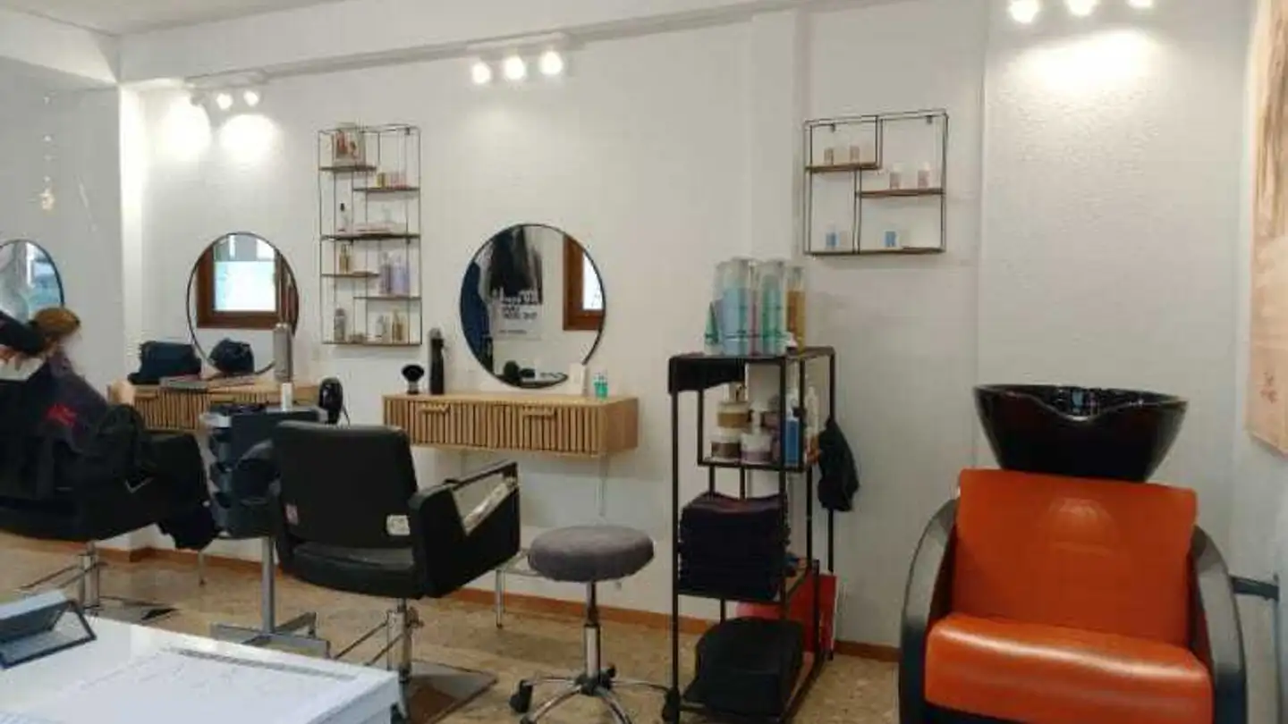 Shop for rent - Rue Du Chanoine Broquet 1, 1890 St-Maurice