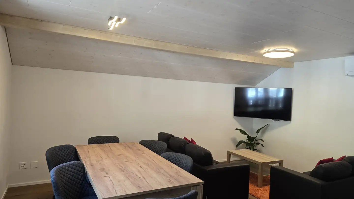 Apartment for rent - Hauptstrasse 70, 3805 Goldswil b. Interlaken - Photo 2