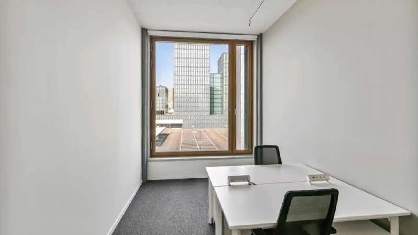 Office space for rent - Hagenholzstrasse 56, 8050 Zürich