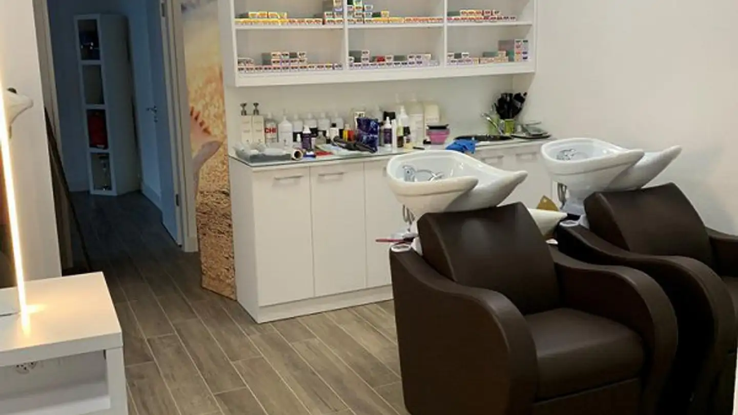 Office space for rent - Oberwilerstrasse 2, 4106 Therwil - Photo 3