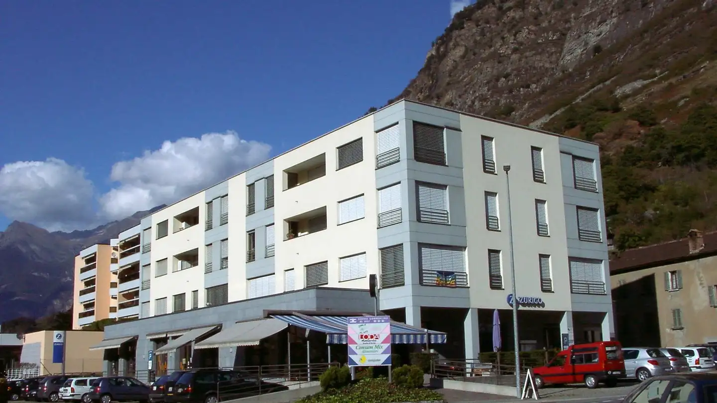 Appartement à louer - Via Stefano Franscini 6, 6710 Biasca