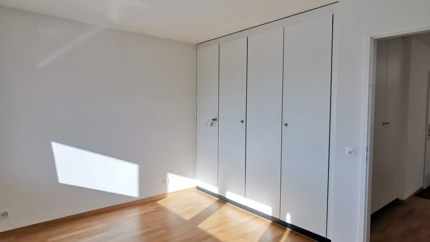 Apartment for rent - Via Calundis 19a, 7013 Domat/Ems - Photo 2