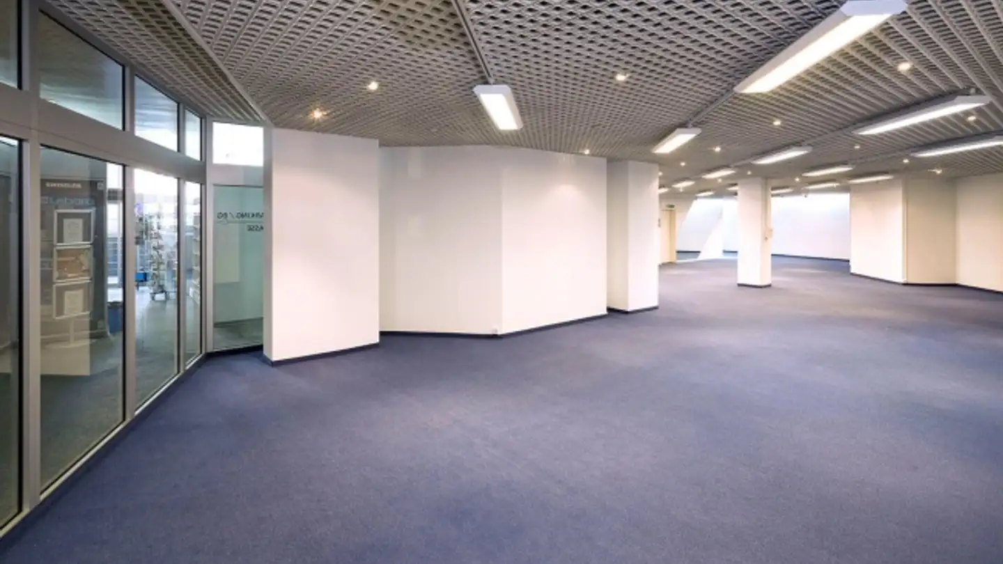 Shop for rent - Moosbruggstrasse 1, 9000 St. Gallen - Photo 2