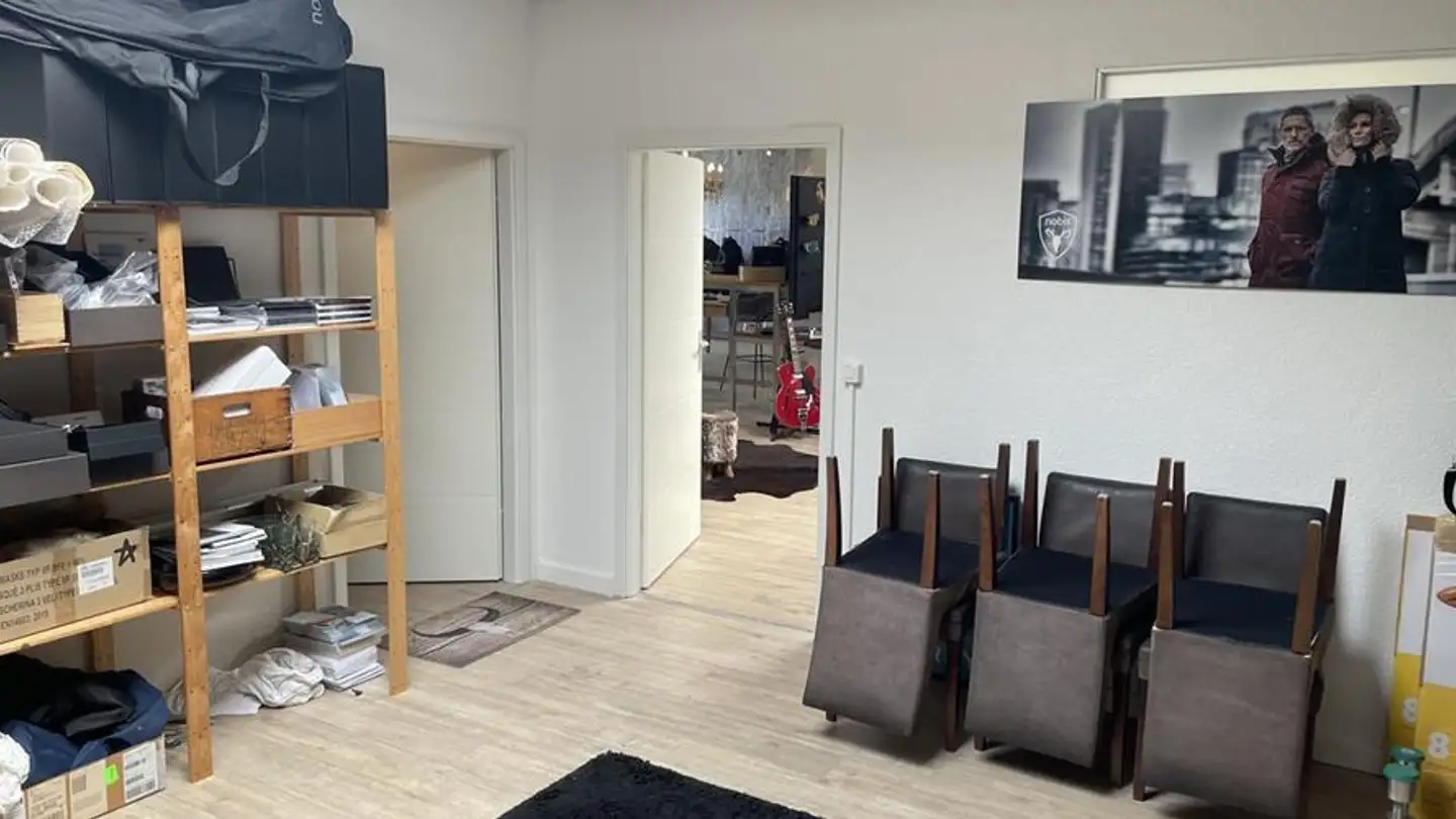 Spazio ufficio in affitto - Zone Industrielle Le Tresi 9b, 1028 Préverenges - Photo 3