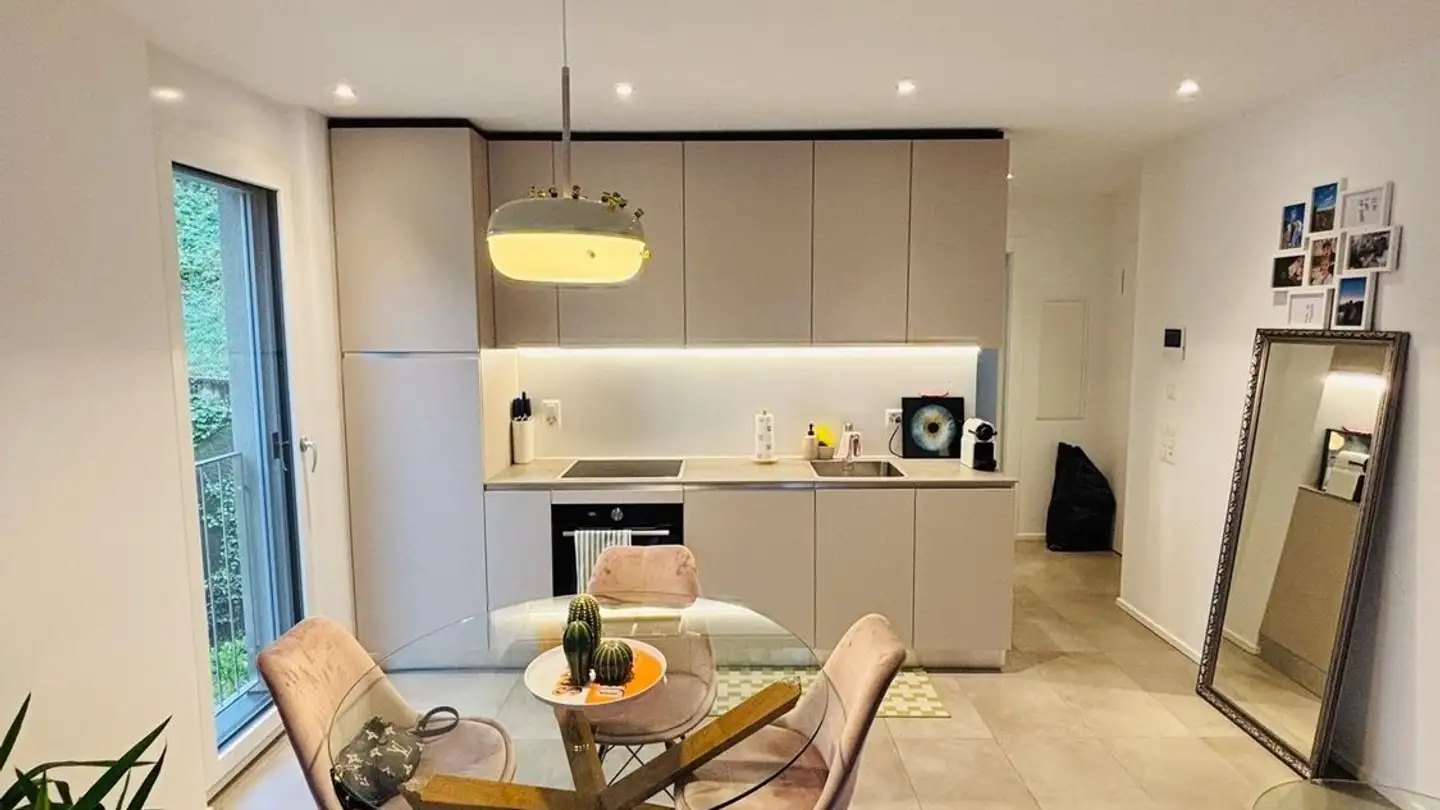 Apartment for rent - 6535 Roveredo GR