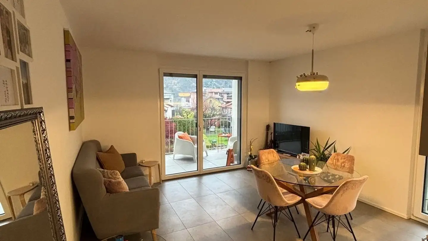 Appartamento in affitto - 6535 Roveredo GR - Foto 2