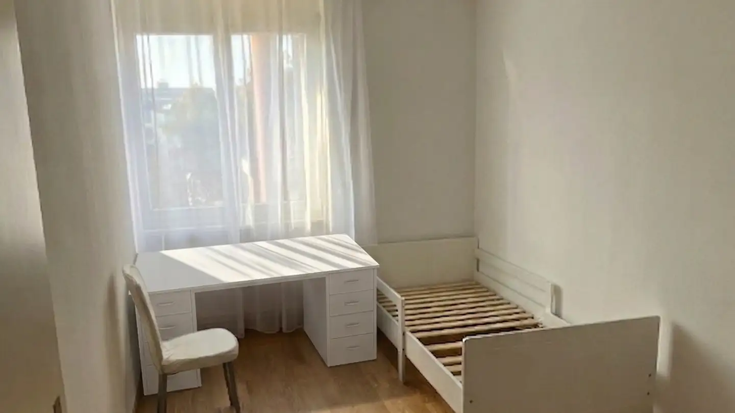 Single room for rent - Dennlerstrasse 14, 8048 Zürich