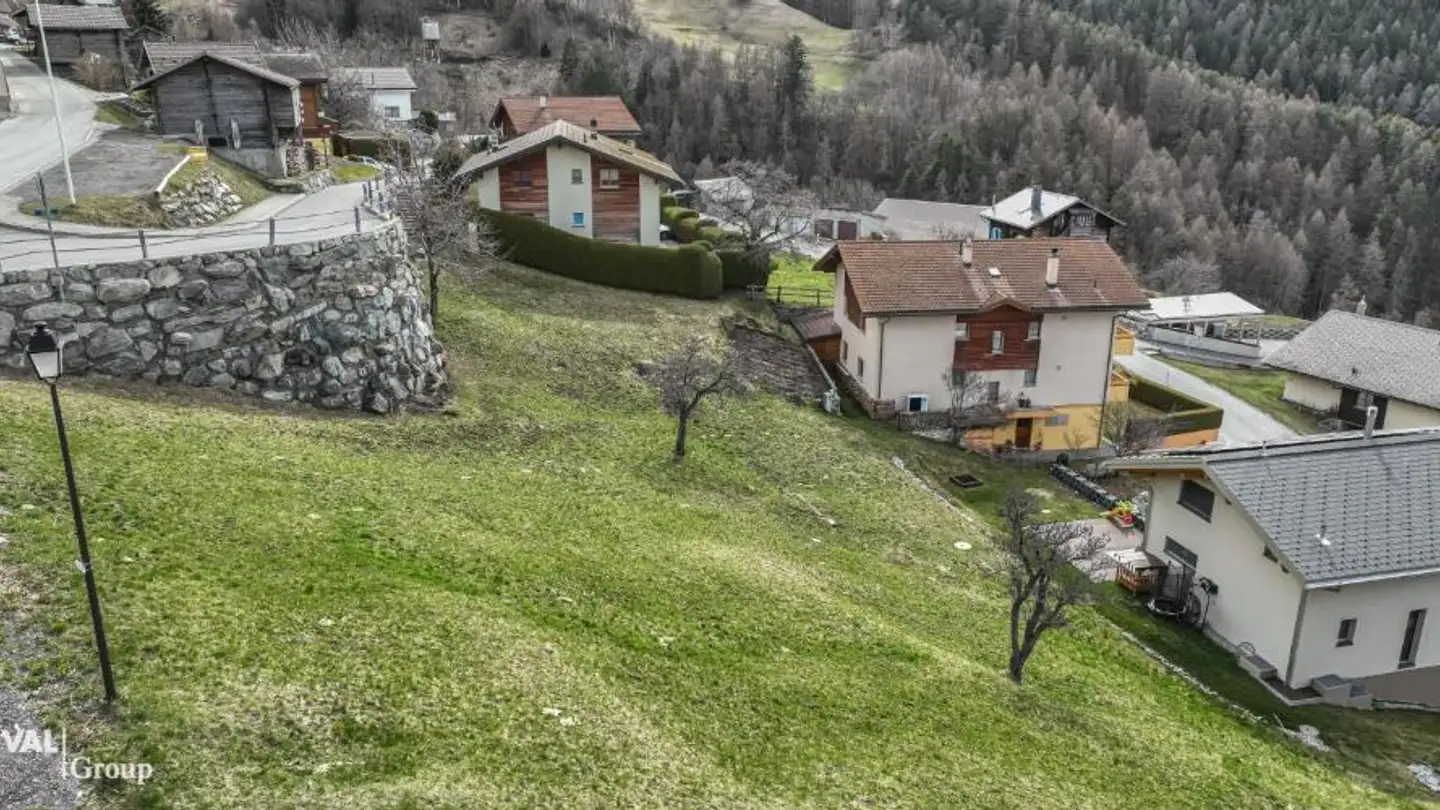 Constructible plot for sale - 3935 Bürchen - Photo 2