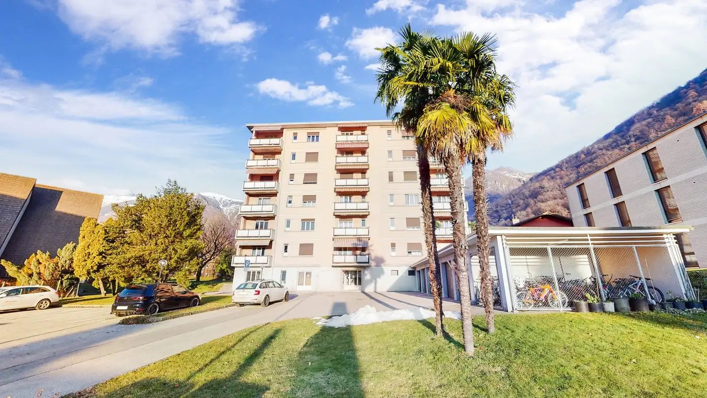 Appartement à louer - Via Mulino Rosso 8, 6517 Arbedo