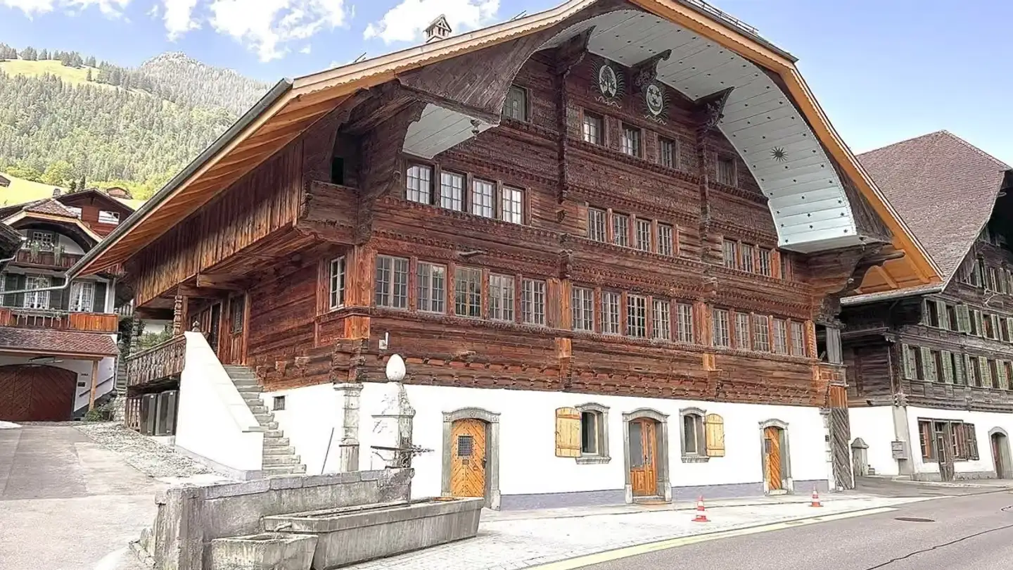 Bureau à louer - Dorf 305, 3762 Erlenbach im Simmental