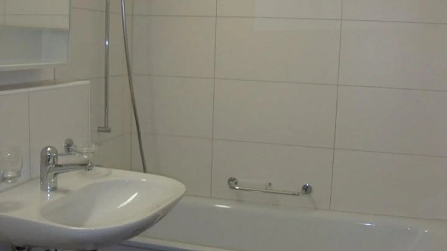 Wohnung mieten - Unterer Aareweg 9, 3250 Lyss - Foto 3